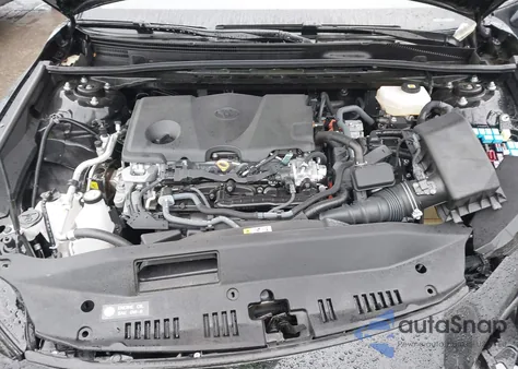 2025 Toyota Camry Xle z USA, uszkodzony, nr VIN 4T1DAACK6SU542180